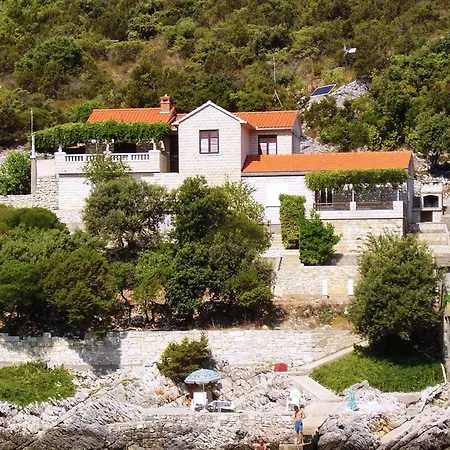 Seaside Secluded Cove Rasohatica, Korcula - 5453 Апартаменты Zrnovo