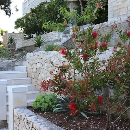 Seaside Secluded Cove Rasohatica, Korcula - 5453 Апартаменты Zrnovo