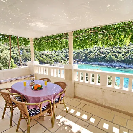Апартаменты Seaside Secluded Cove Rasohatica, Korcula - 5453 Zrnovo
