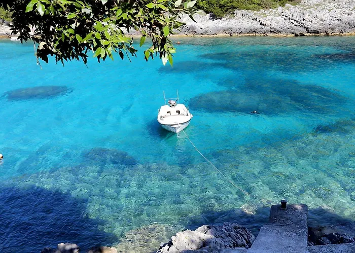Seaside Secluded Cove Rasohatica, Korcula - 5453 * Zrnovo