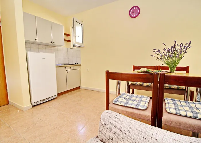 Seaside Secluded Cove Rasohatica, Korcula - 5453 * Zrnovo